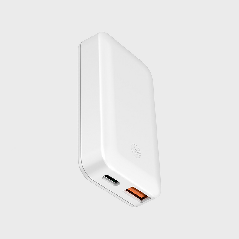 Slim Flat 45W GaN + 2.4 A Wall Charger