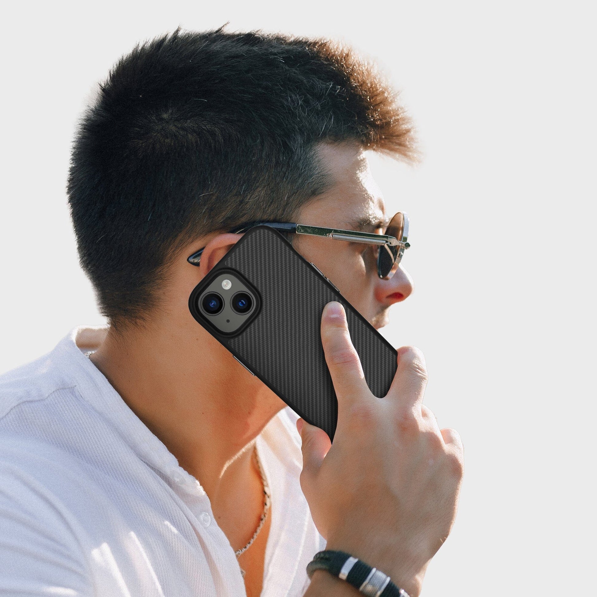 iPhone15AramidFiberMilitaryGradeProtectiveCase-A2